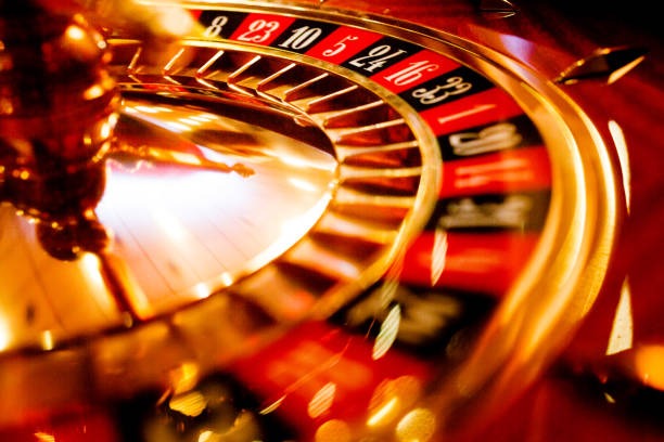 Live dealer table with multi-camera blackjack view